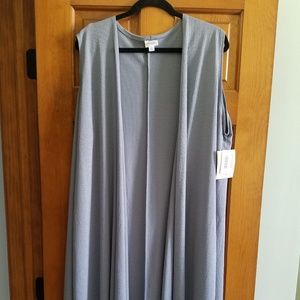 Brand new Lularoe Gray XL Joy
